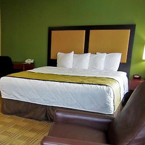Deluxe Studio 1 King Bed Non-Smoking